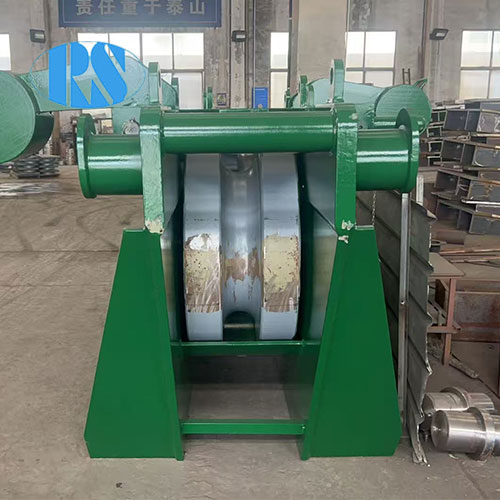 滚轮闸刀掣链器